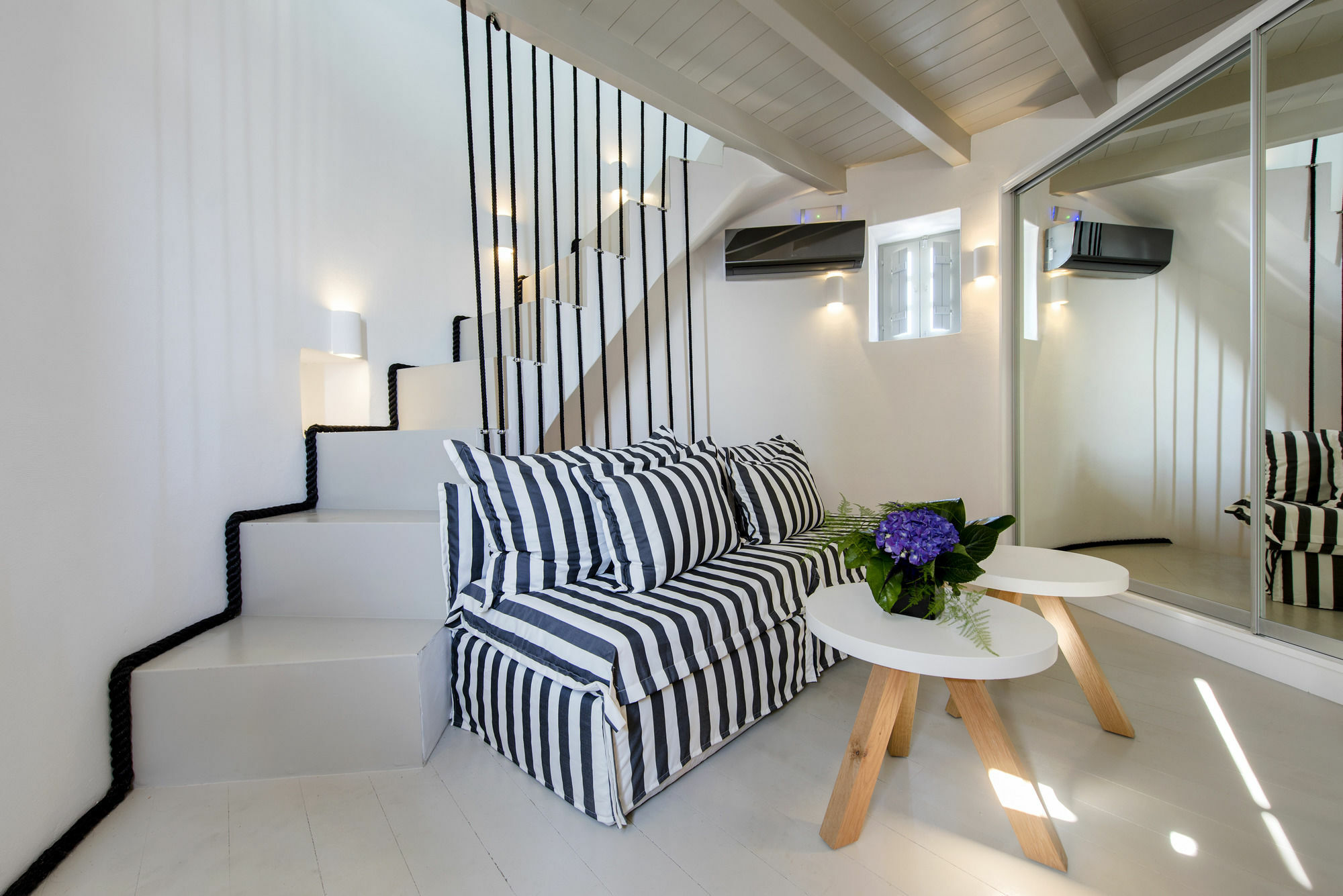 Windmill Villa 이메로비글리 외부 사진