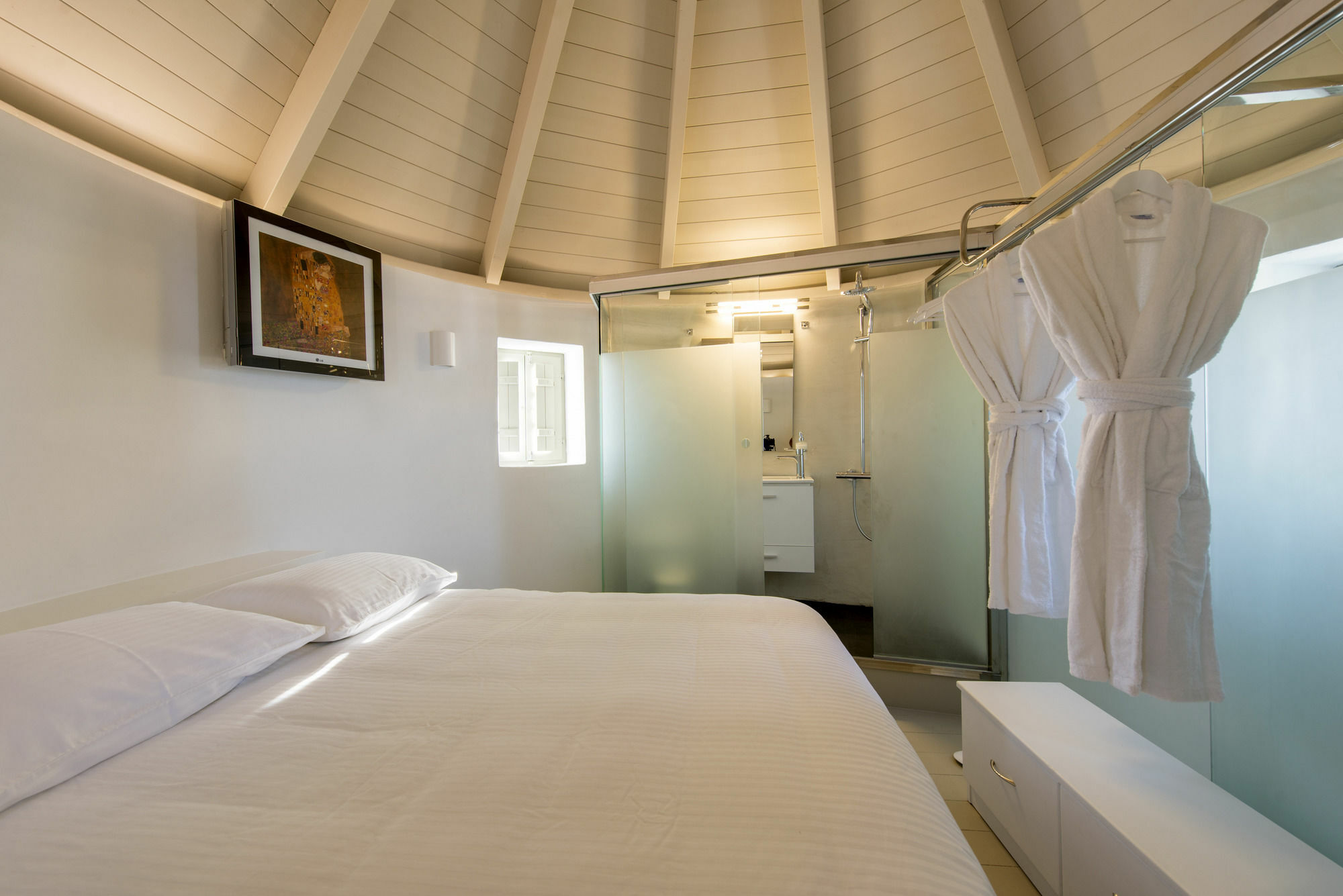 Windmill Villa 이메로비글리 외부 사진
